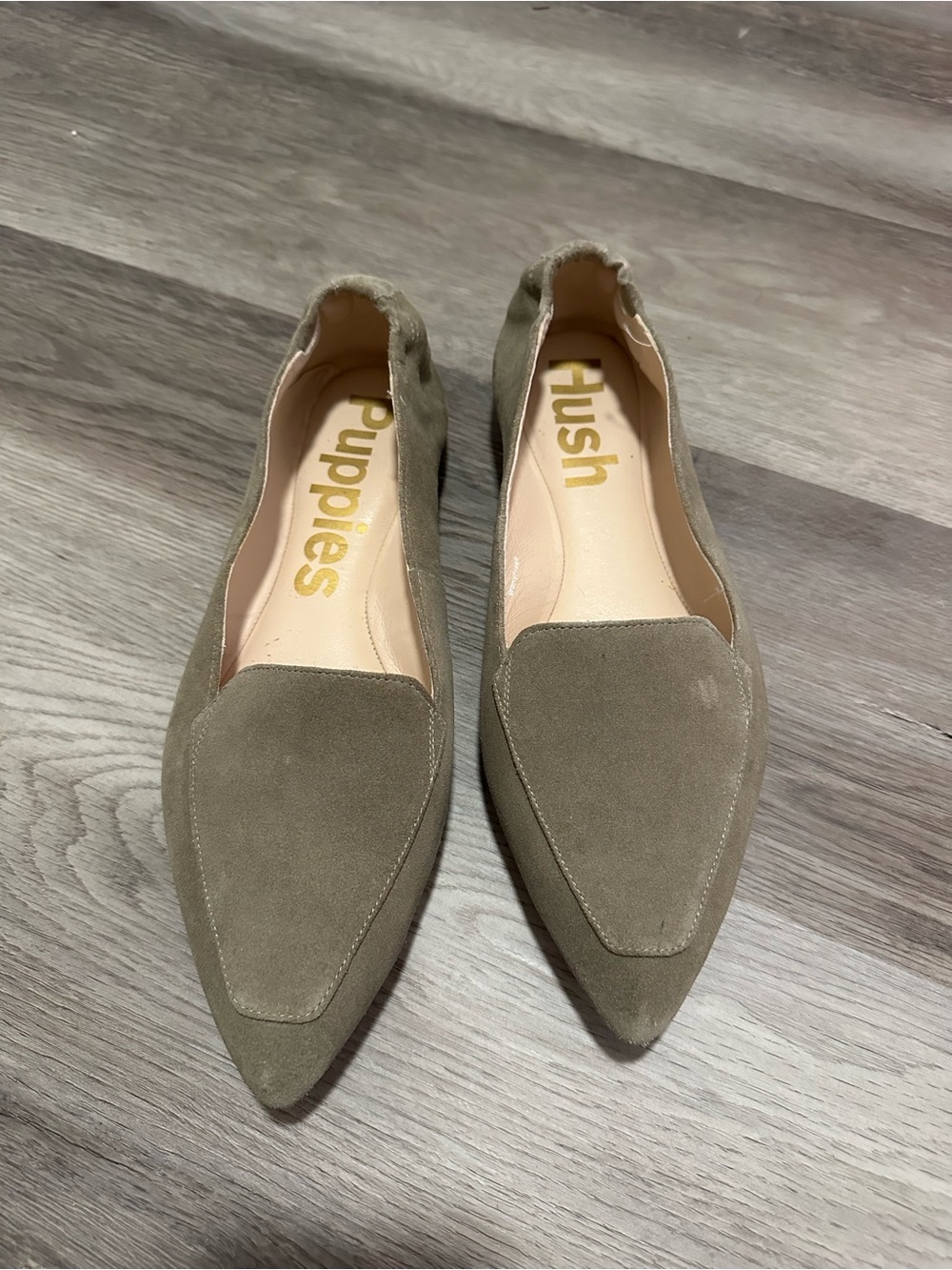 Women’s flats
